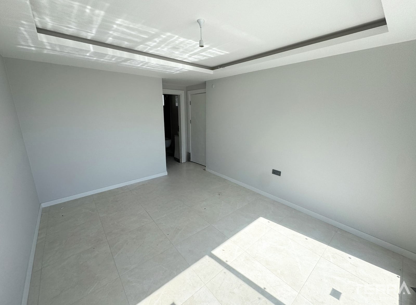 Kuşadası'nda Plaja 1 Km Uzaklıkta Satılık Sıfır Daireler - 115488