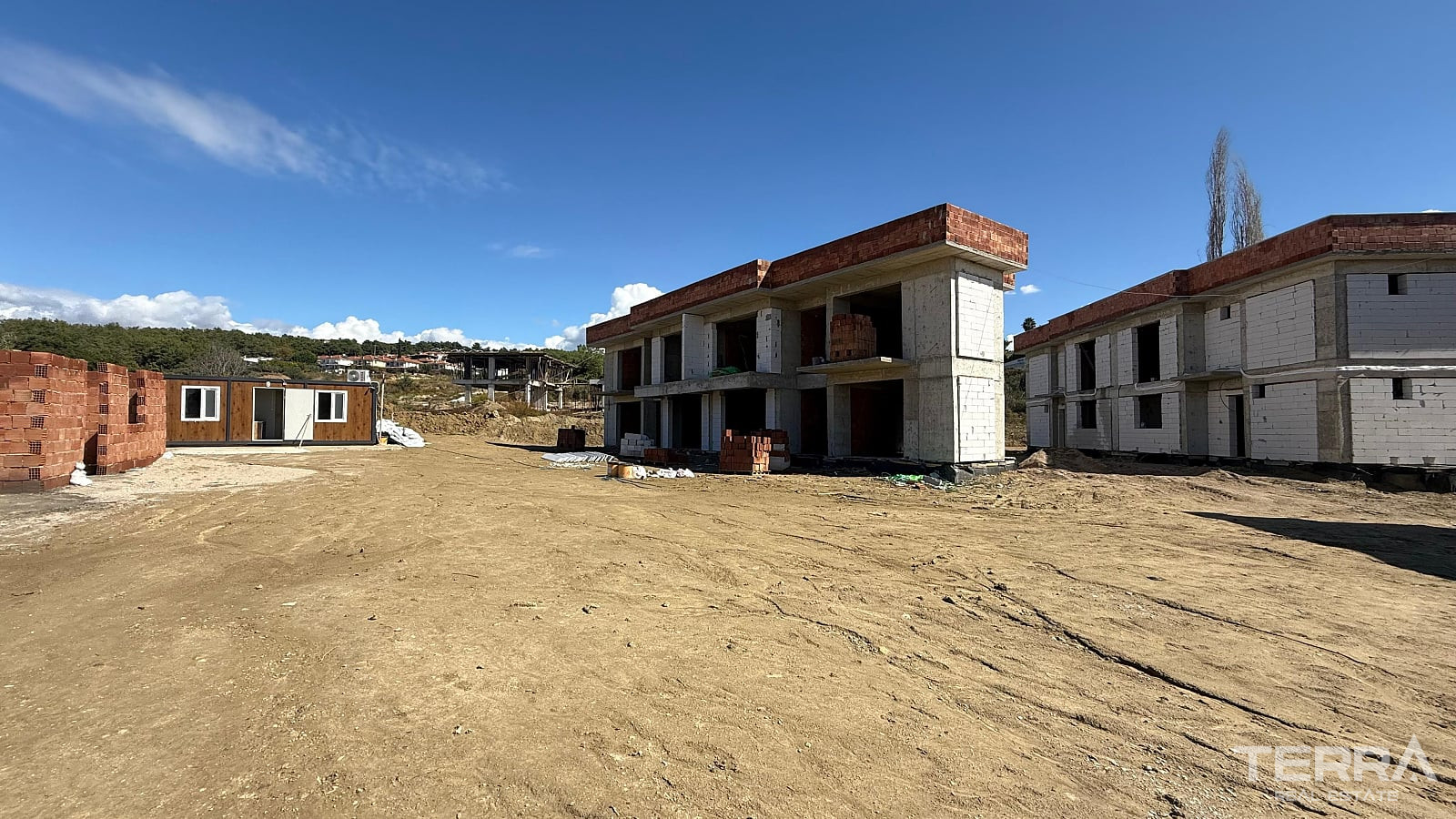 Villas with Private Pools for Sale in Kuşadası, Aydın - 115571