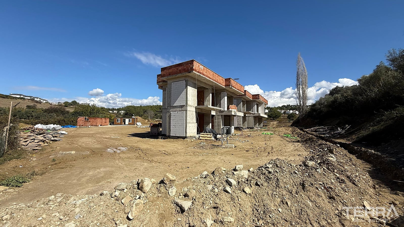 Villas with Private Pools for Sale in Kuşadası, Aydın - 115572