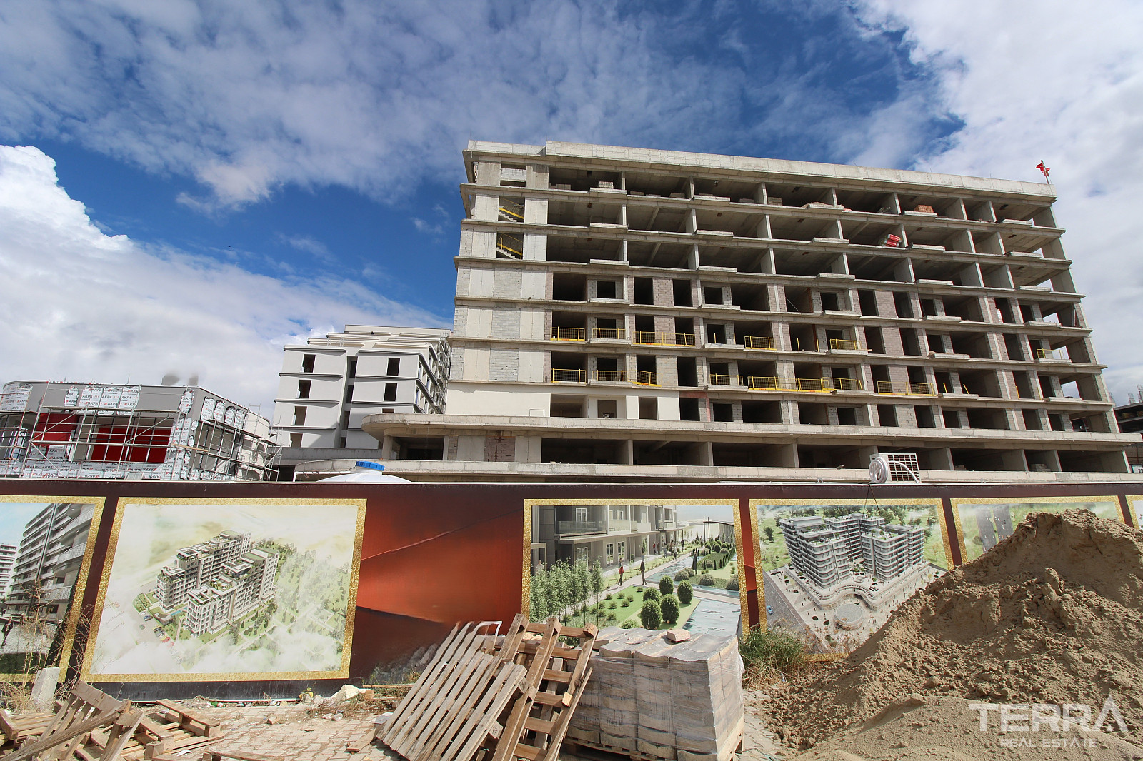 Apartments for Sale in Ankara, Sincan - 116070