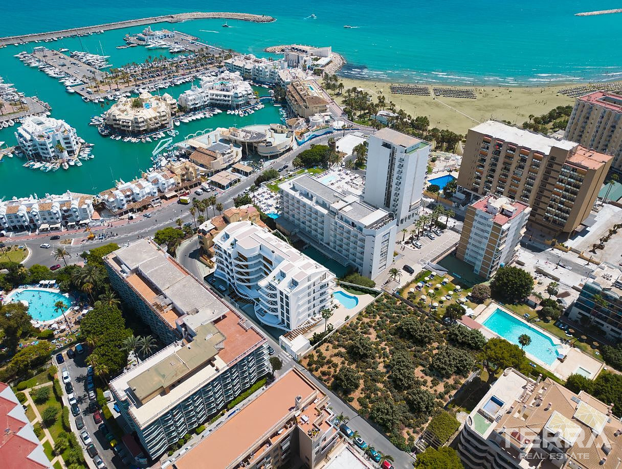 Sea View Apartments for Sale in Benalmádena, Costa del Sol - 116395