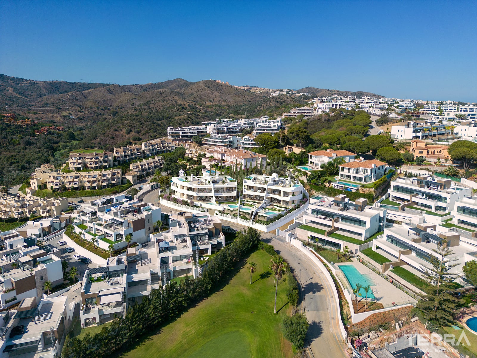 Luxury Apartments for Sale in Marbella, Costa del Sol, Spain - 116433