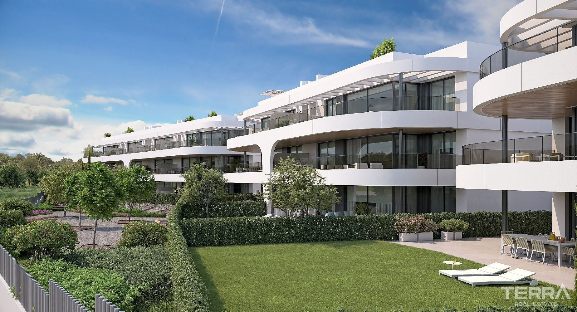 Apartments Near Golf Courses for Sale in Estepona, Costa del Sol - 116952