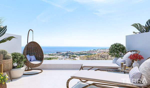 La Cala de Mijas'ta Satılık Deniz Manzaralı Evler