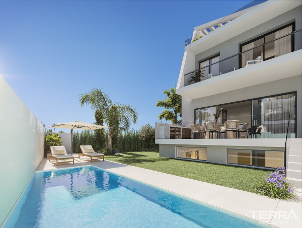 Estepona, Costa Del Sol'da Satılık Yarı Müstakil Evler