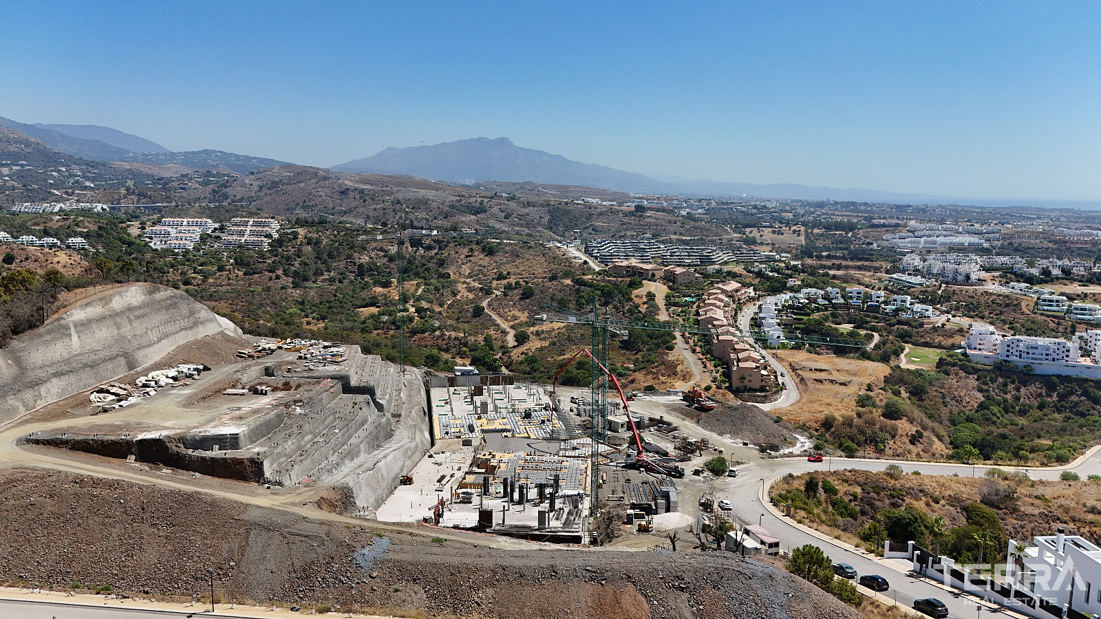 Sea View Apartments for Sale in Estepona, Costa del Sol - 117542