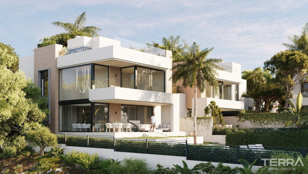 Marbella'da Denize Yürüme Mesafesinde Satılık Müstakil Villalar