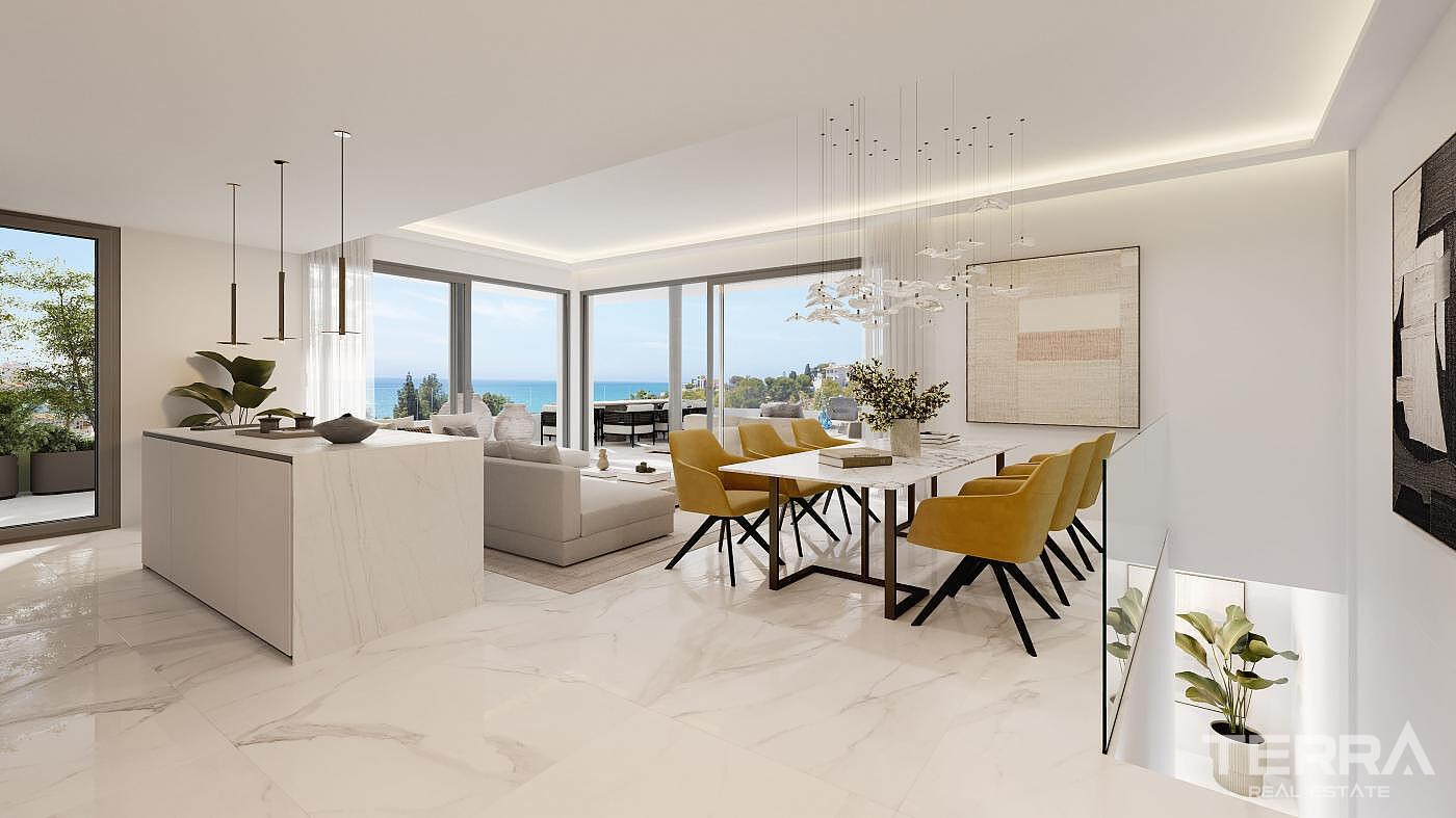 Sea View Apartments for Sale in Benalmádena, Costa del Sol - 117631