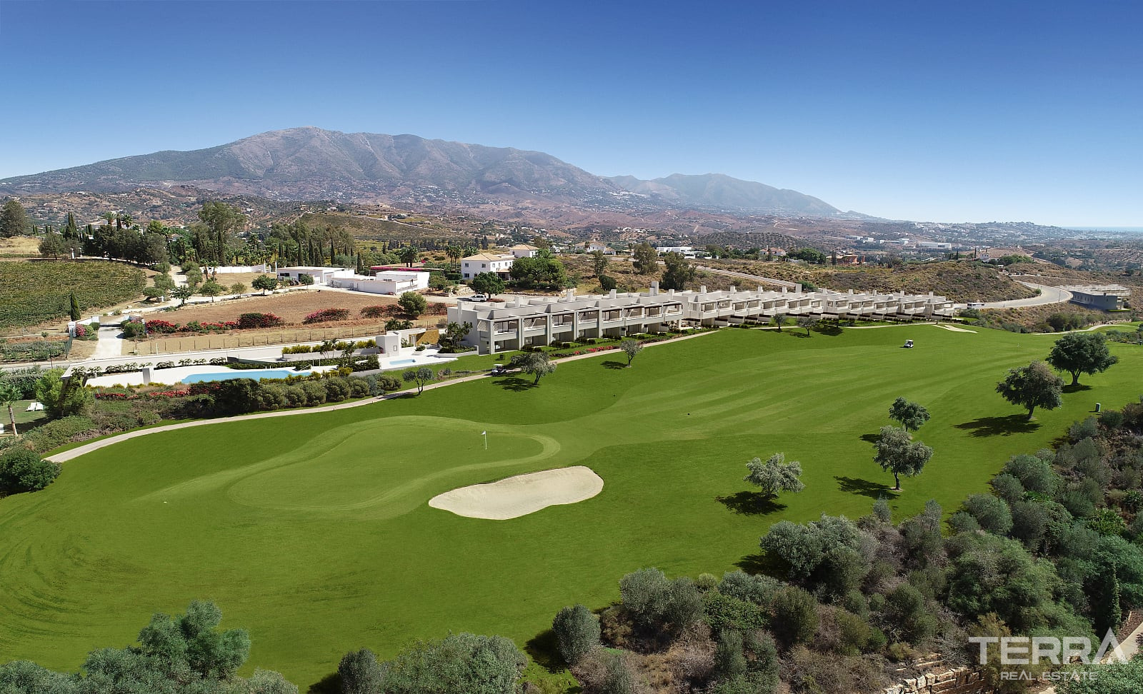 Mijas, Costa Del Sol'da Golf Sahası Manzaralı Satılık Sıfır Evler - 117792