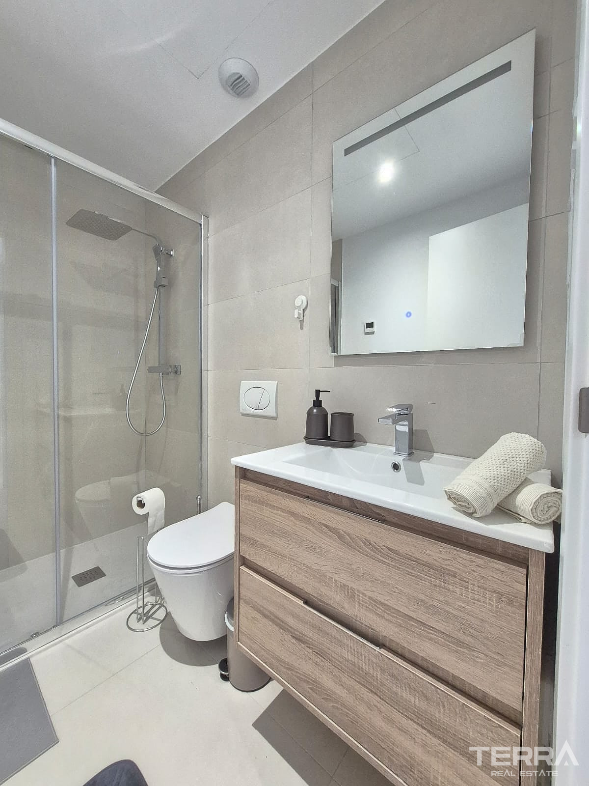 3 Bedroom Apartment for Sale in Fuengirola, Costa del Sol - 117978