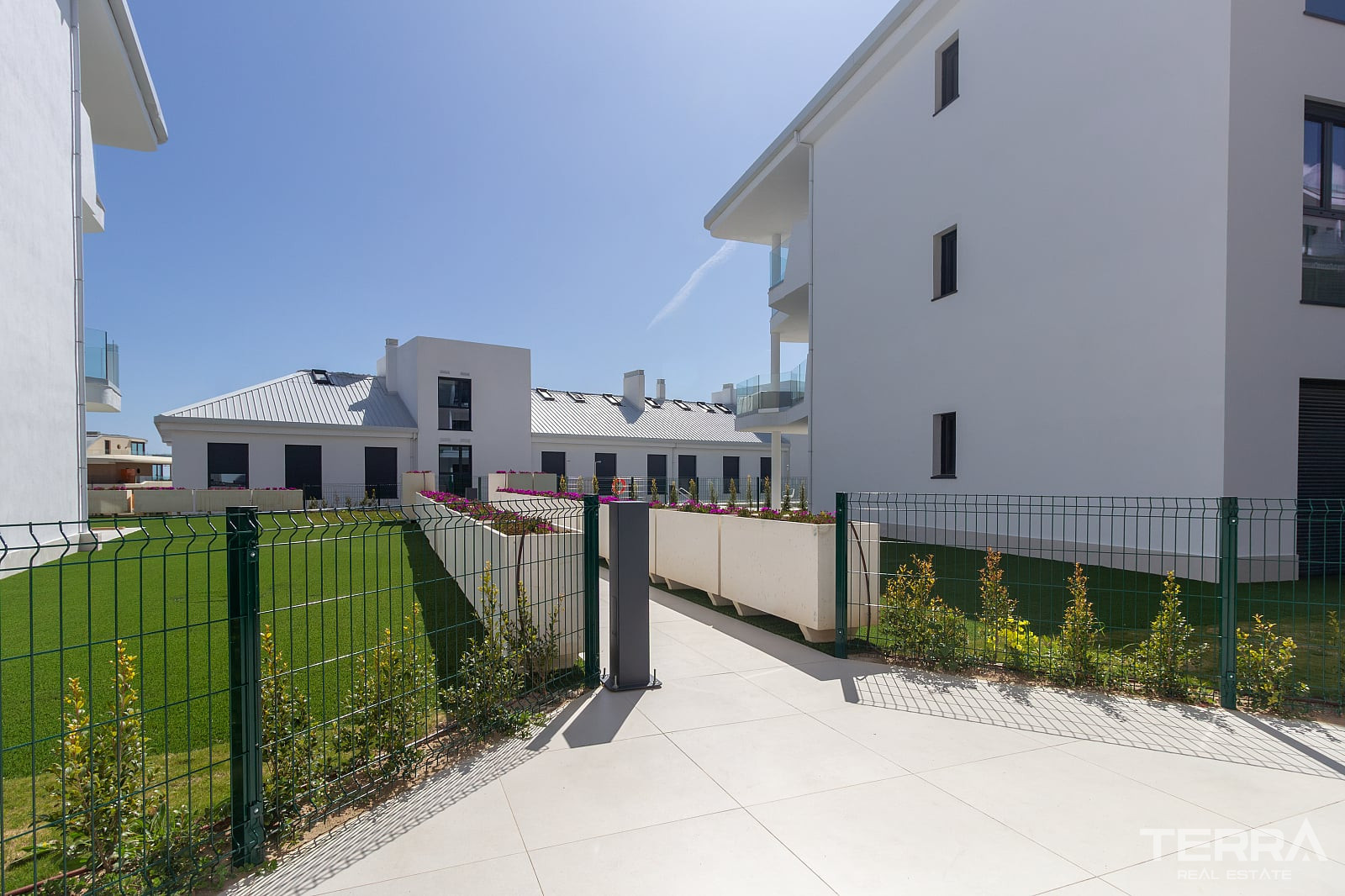 3 Bedroom Apartment for Sale in Fuengirola, Costa del Sol - 117992