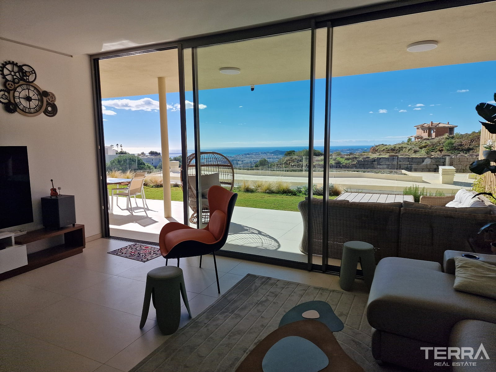 3 Bedroom Apartment for Sale in Mijas, Costa del Sol - 118064