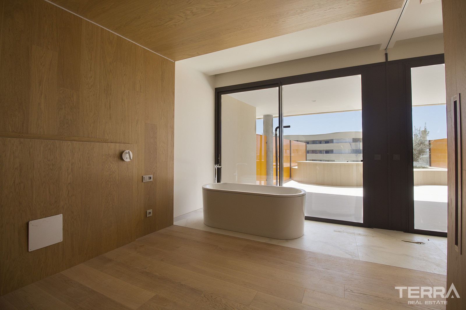 2-Bedroom Apartment for Sale in Fuengirola, Costa del Sol - 118308