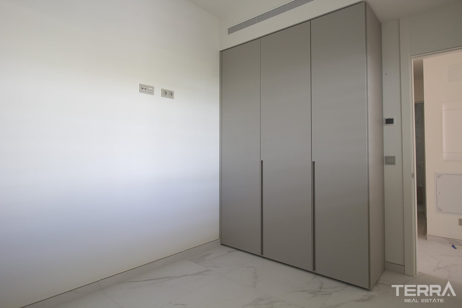 2-Bedroom Apartment for Sale in Fuengirola, Costa del Sol - 118318
