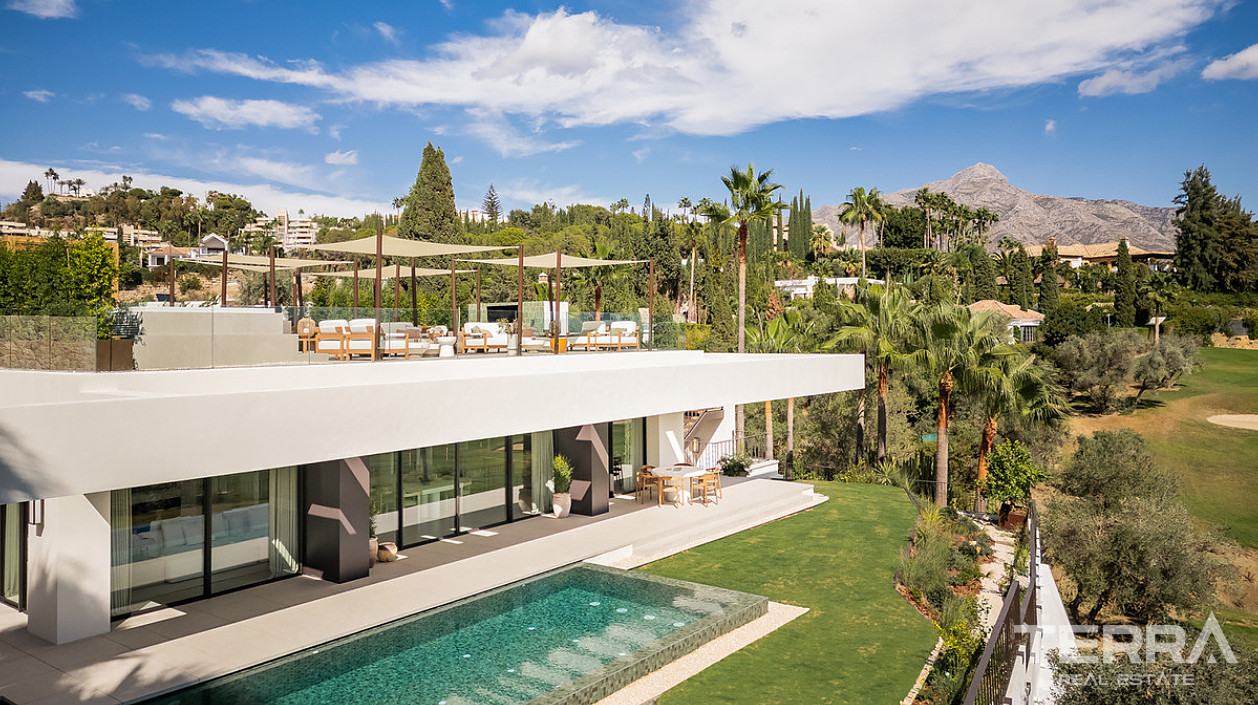Luxury Villa for Sale in Marbella, Costa del Sol - 118837