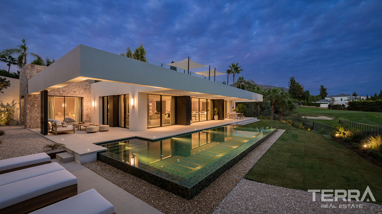 Luxury Villa for Sale in Marbella, Costa del Sol - 118843