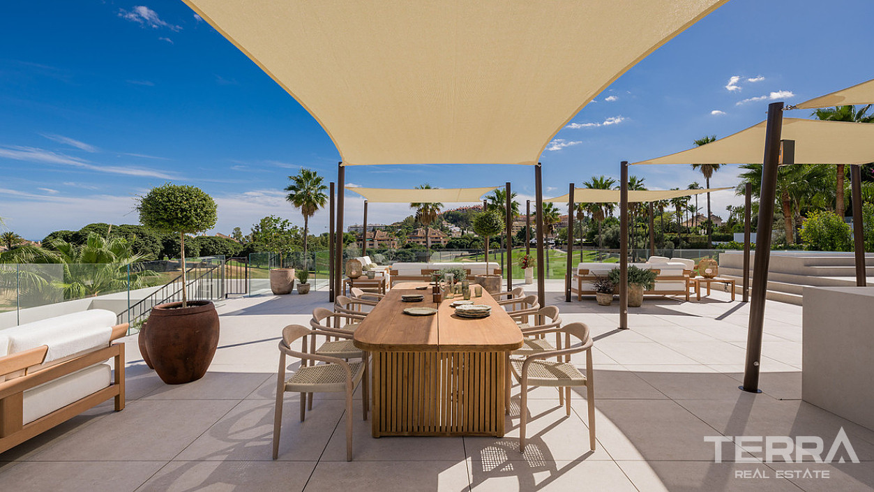 Luxury Villa for Sale in Marbella, Costa del Sol - 118852