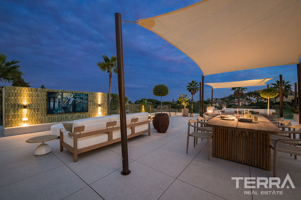 Luxury Villa for Sale in Marbella, Costa del Sol - 118859