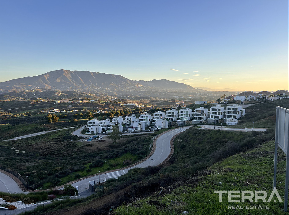 Golf Villa for Sale in Mijas, Costa del Sol - 119152