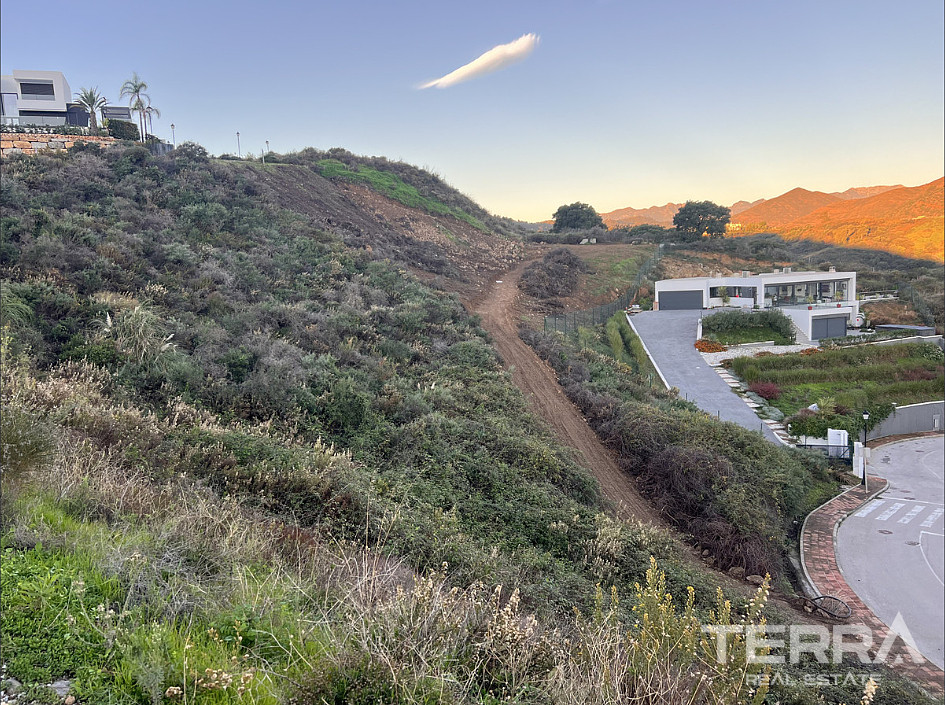Golf Villa for Sale in Mijas, Costa del Sol - 119153