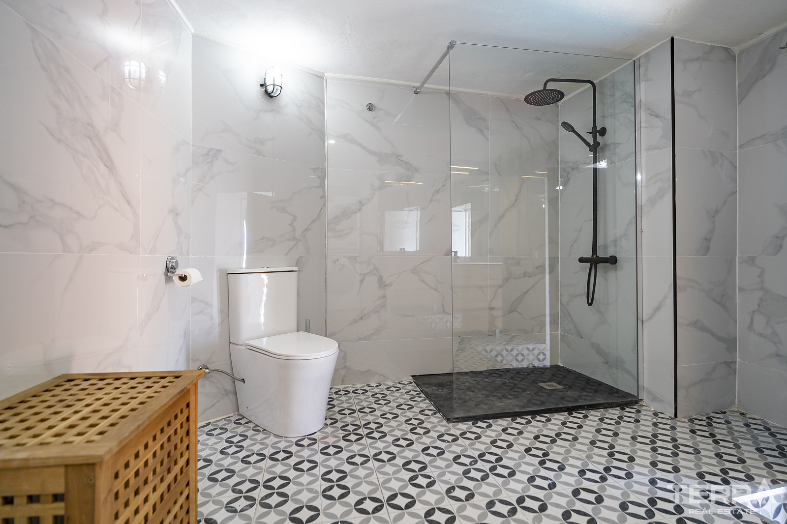 Benalmádena'da Satılık Deniz Manzaralı Villa - 119294