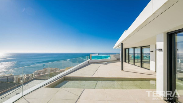 Sea View Villas for Sale in Fuengirola, Costa del Sol, Spain