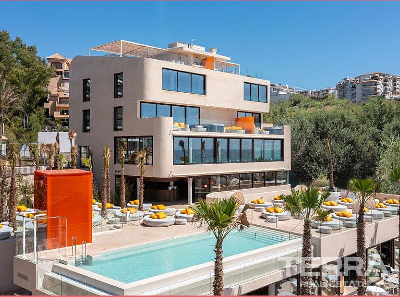 Sea View Villas for Sale in Fuengirola, Costa del Sol, Spain - 120127