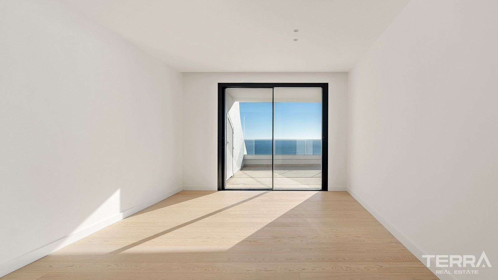 Sea View Villas for Sale in Fuengirola, Costa del Sol, Spain - 120138