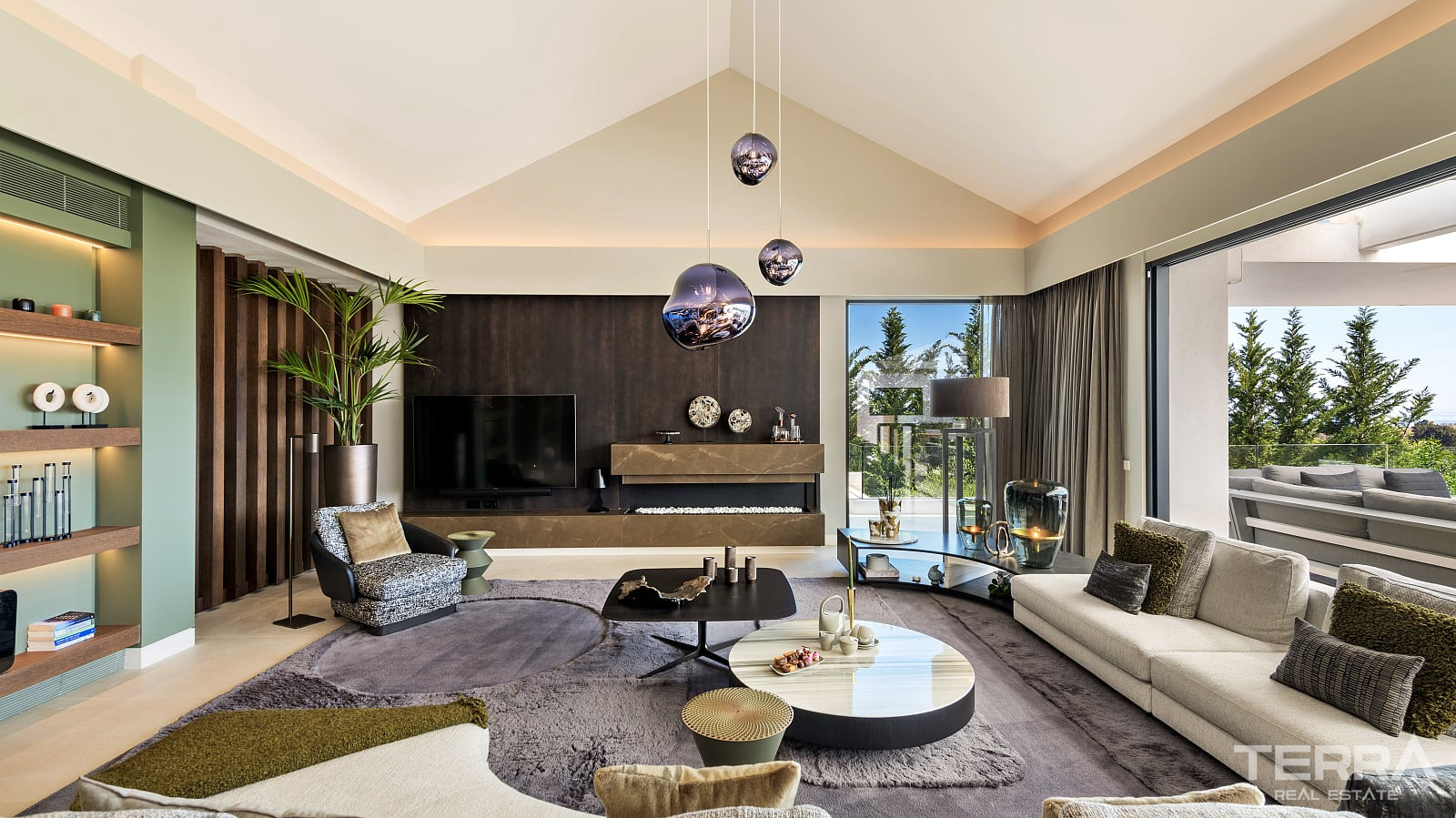 Golf Villa for Sale in Benahavís, Costa del Sol, Spain - 120166
