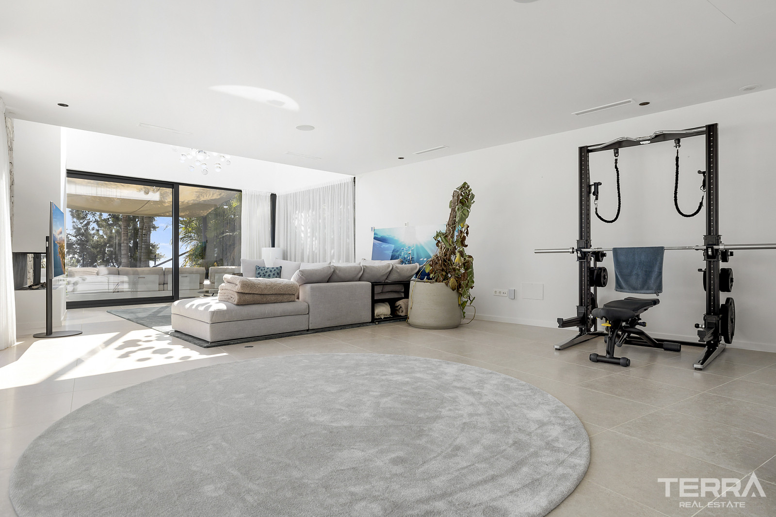 Golf Vilaa for Sale in Benahavís, Costa del Sol, Spain - 120212