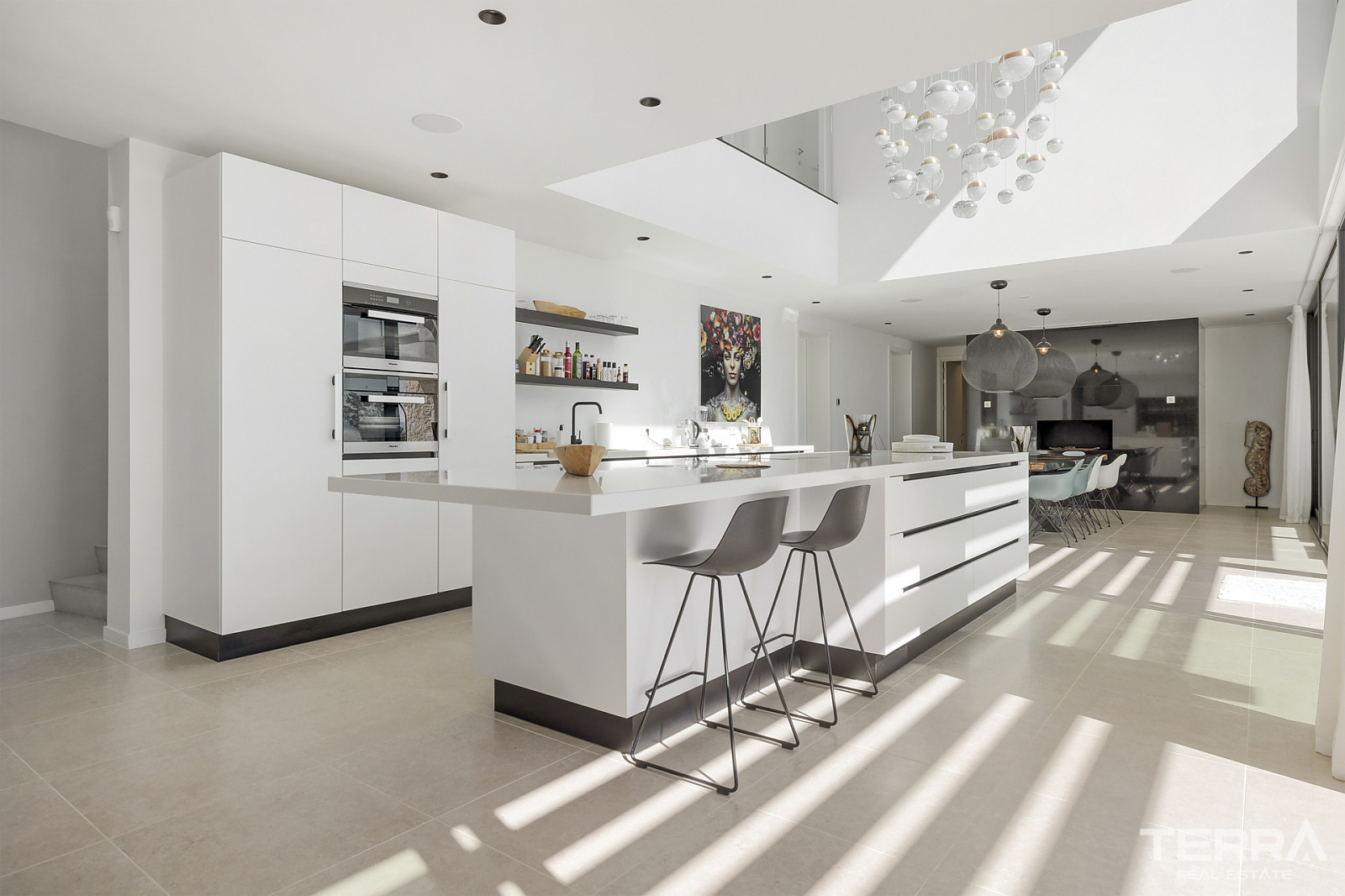 Golf Vilaa for Sale in Benahavís, Costa del Sol, Spain - 120218