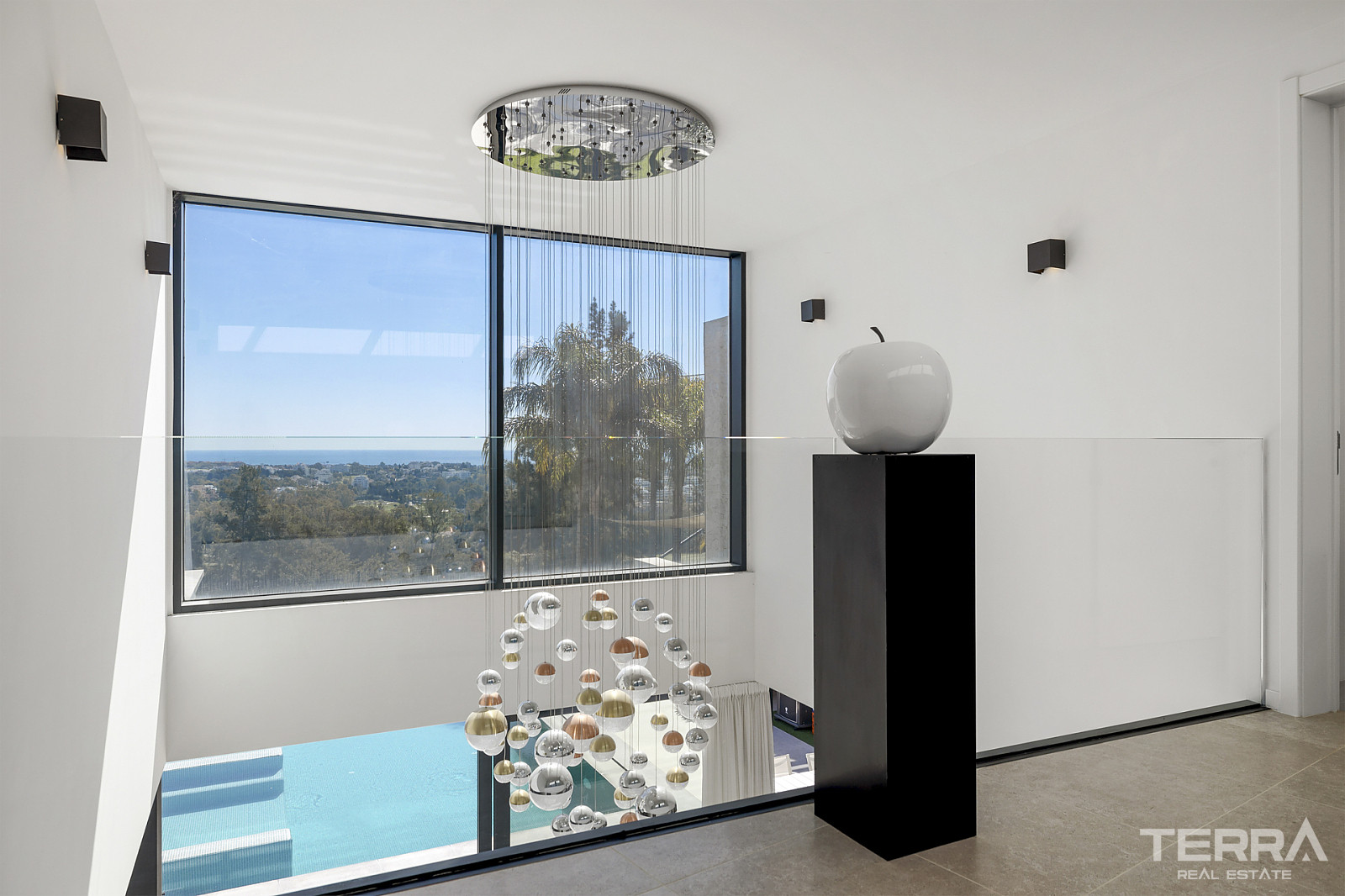 Golf Vilaa for Sale in Benahavís, Costa del Sol, Spain - 120233