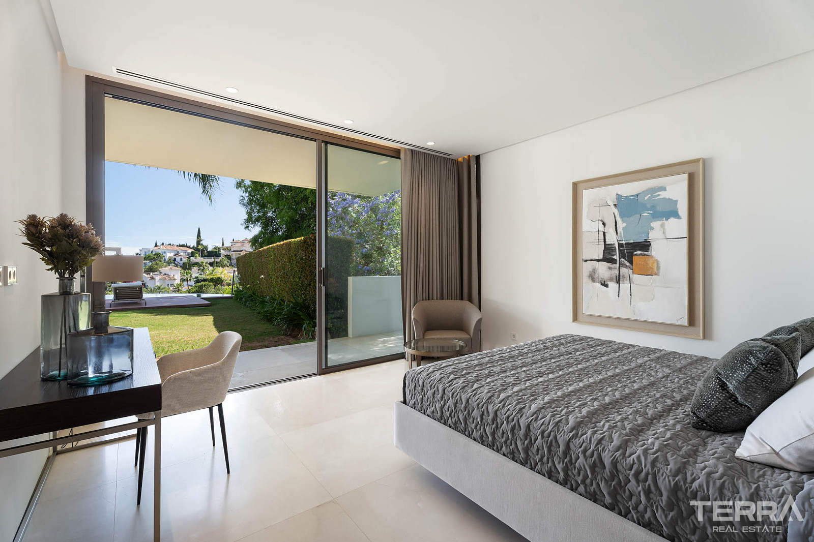 Golf Villa for Sale in Benahavís, Costa del Sol, Spain - 120300