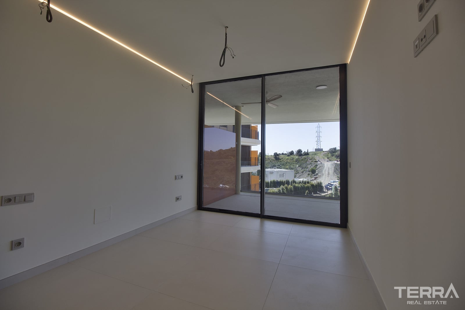 2-Bedroom Apartment for Sale in Fuengirola, Costa del Sol, Spain - 120514