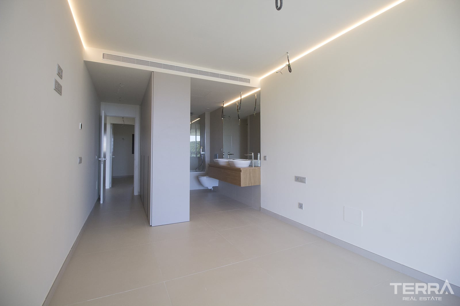 2-Bedroom Apartment for Sale in Fuengirola, Costa del Sol, Spain - 120515