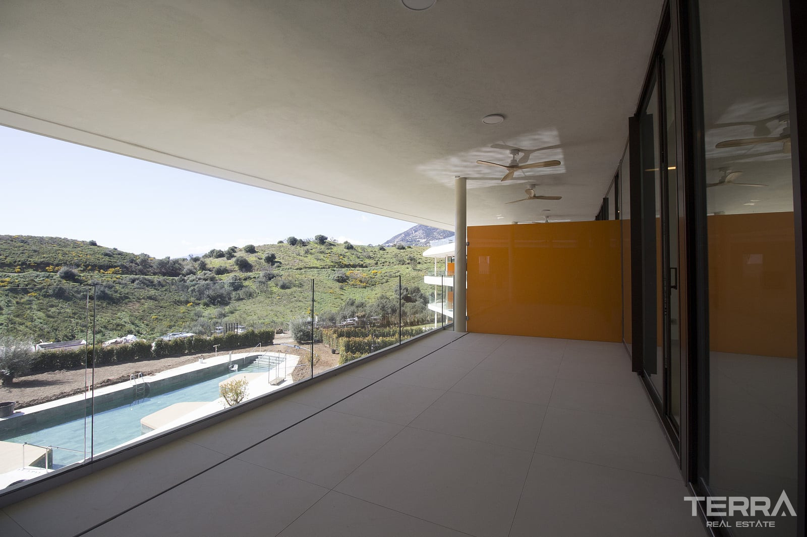 2-Bedroom Apartment for Sale in Fuengirola, Costa del Sol, Spain - 120521