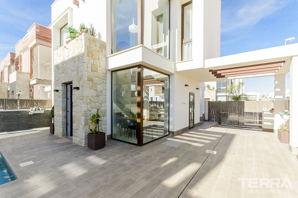 Detached Villas for Sale in Alicante, Ciudad Quesada, Costa Blanca