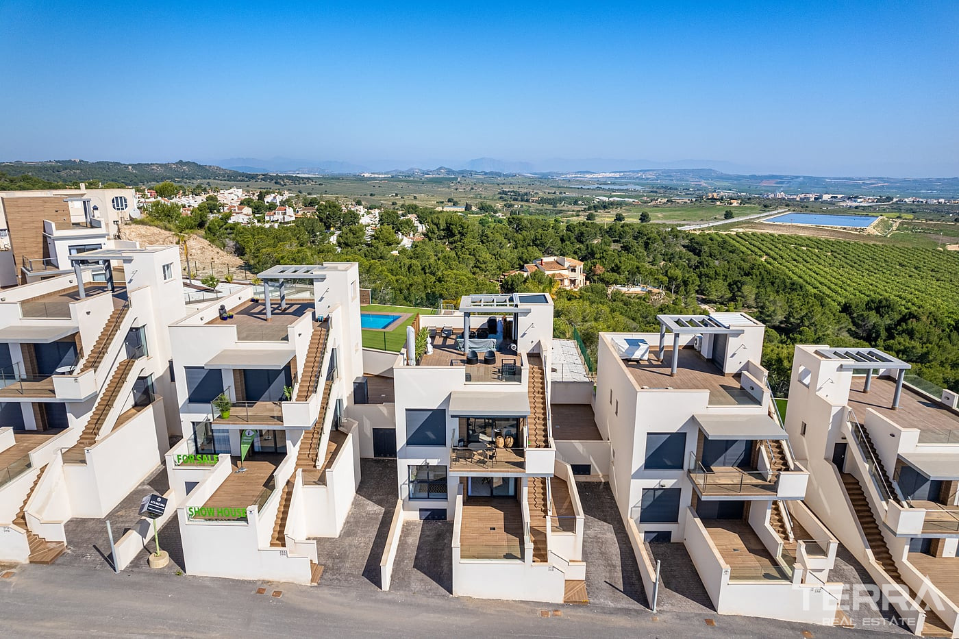 Apartments for Sale in San Miguel de Salinas, Costa Blanca, Spain - 120581