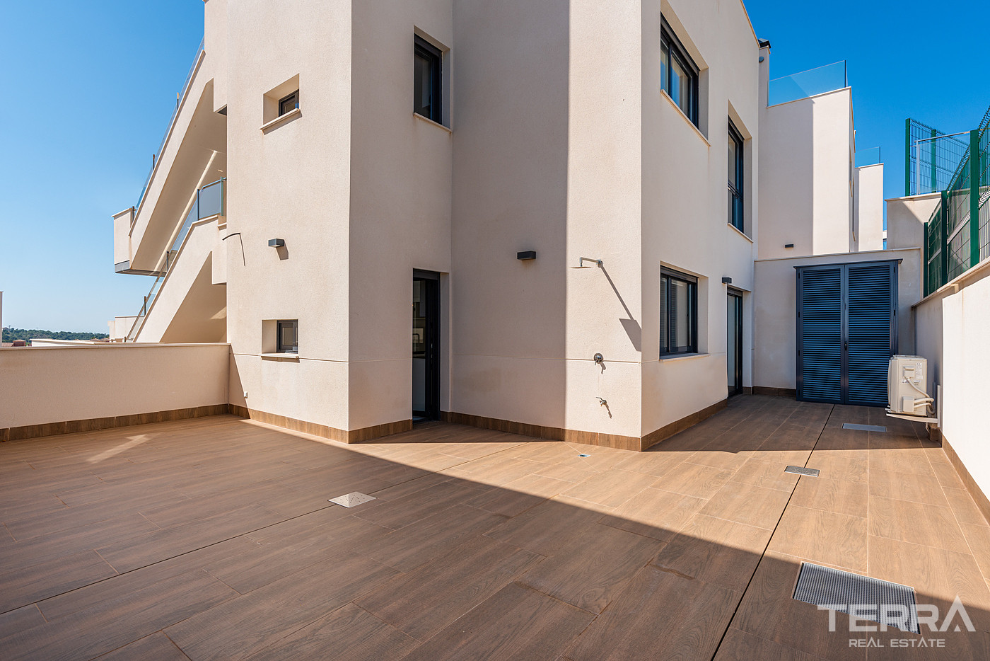 Apartments for Sale in San Miguel de Salinas, Costa Blanca, Spain - 120585