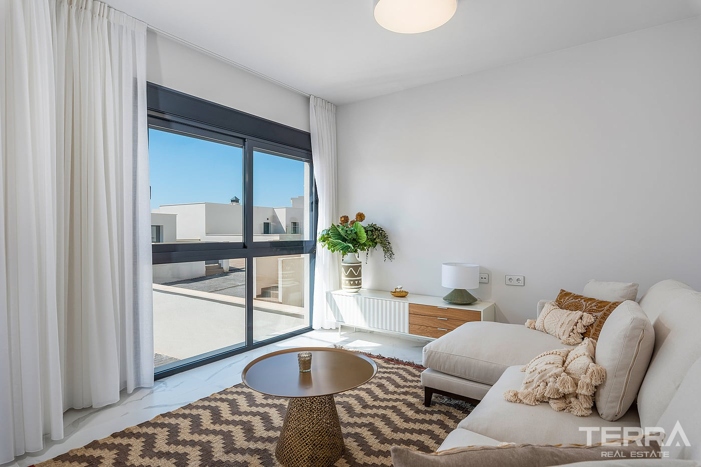 Apartments for Sale in San Miguel de Salinas, Costa Blanca, Spain - 120610