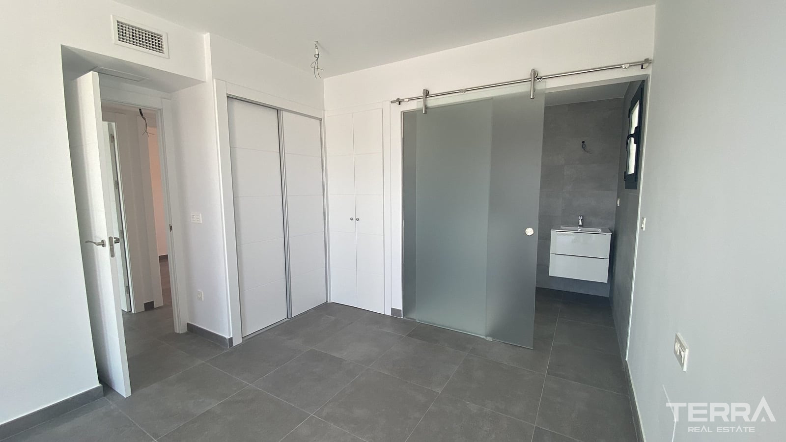 İspanya, Costa Blanca, Santa Pola’da Satılık Bitişik Nizam Villalar - 120881