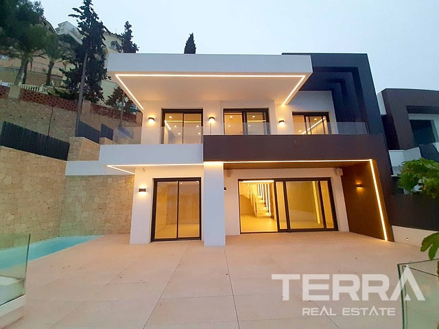 Beachfront Apartments for Sale in Benidorm, Costa Blanca, Spain - 122138