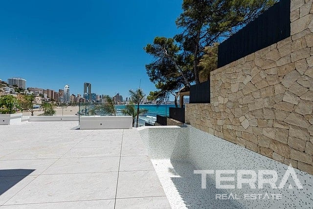 Beachfront Apartments for Sale in Benidorm, Costa Blanca, Spain - 122143