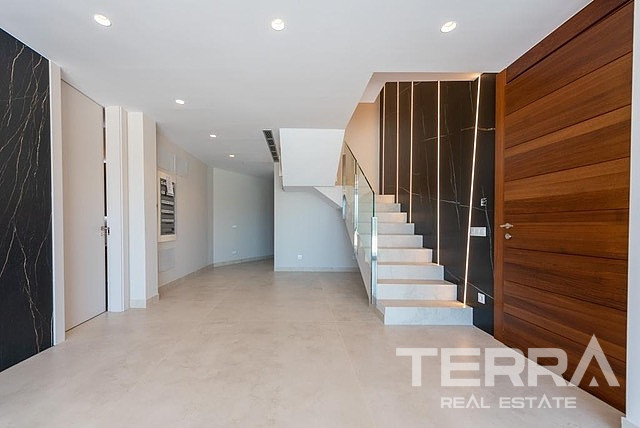 Beachfront Apartments for Sale in Benidorm, Costa Blanca, Spain - 122147