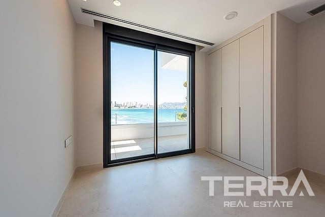Beachfront Apartments for Sale in Benidorm, Costa Blanca, Spain - 122153