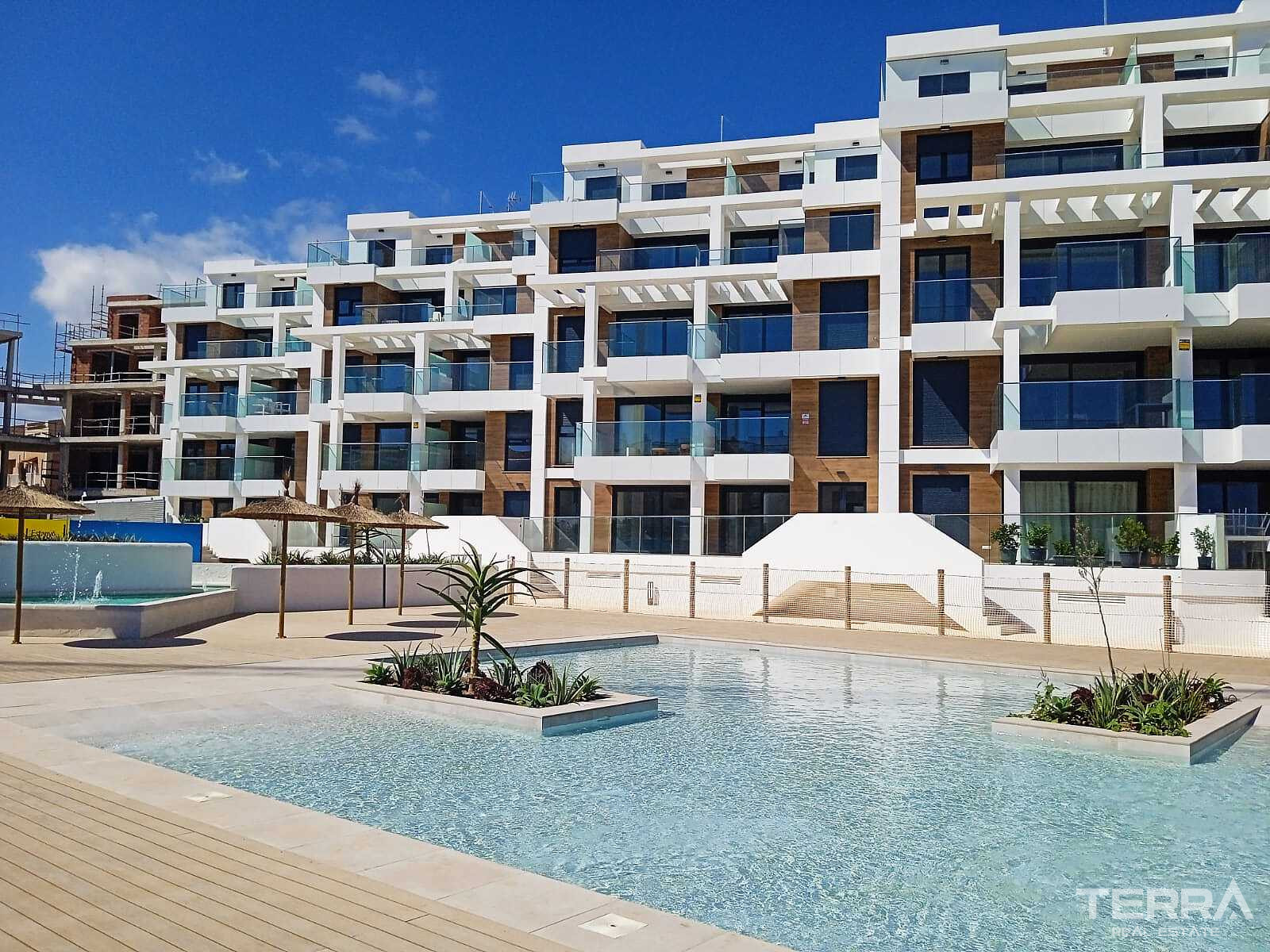 Beachfront Apartments for Sale in Dénia, Costa Blanca, Spain - 122164