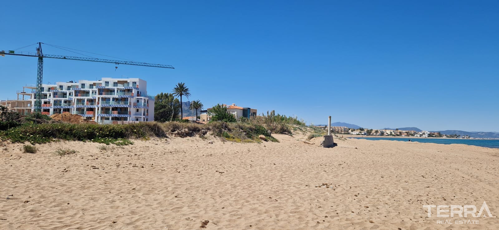 Beachfront Apartments for Sale in Dénia, Costa Blanca, Spain - 122187