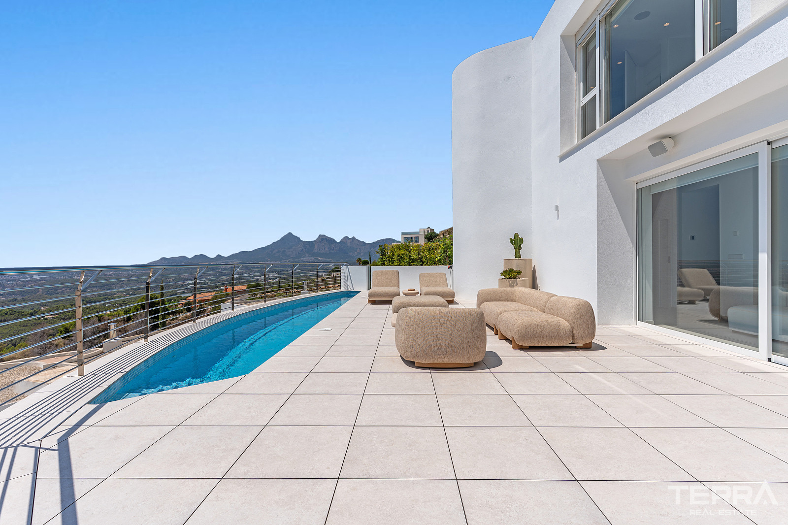 Sea View Villa for Sale in Altea, Costa Blanca, Spain - 122272