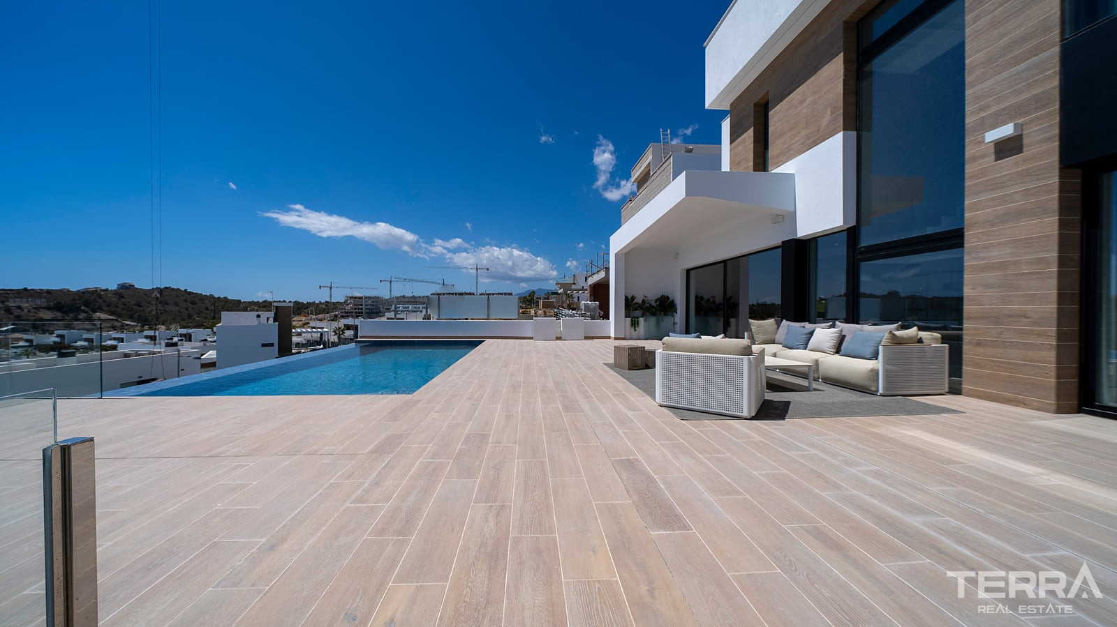 İspanya, Costa Blanca, Finestrat’ta Satılık Deniz Manzaralı Villalar - 122517