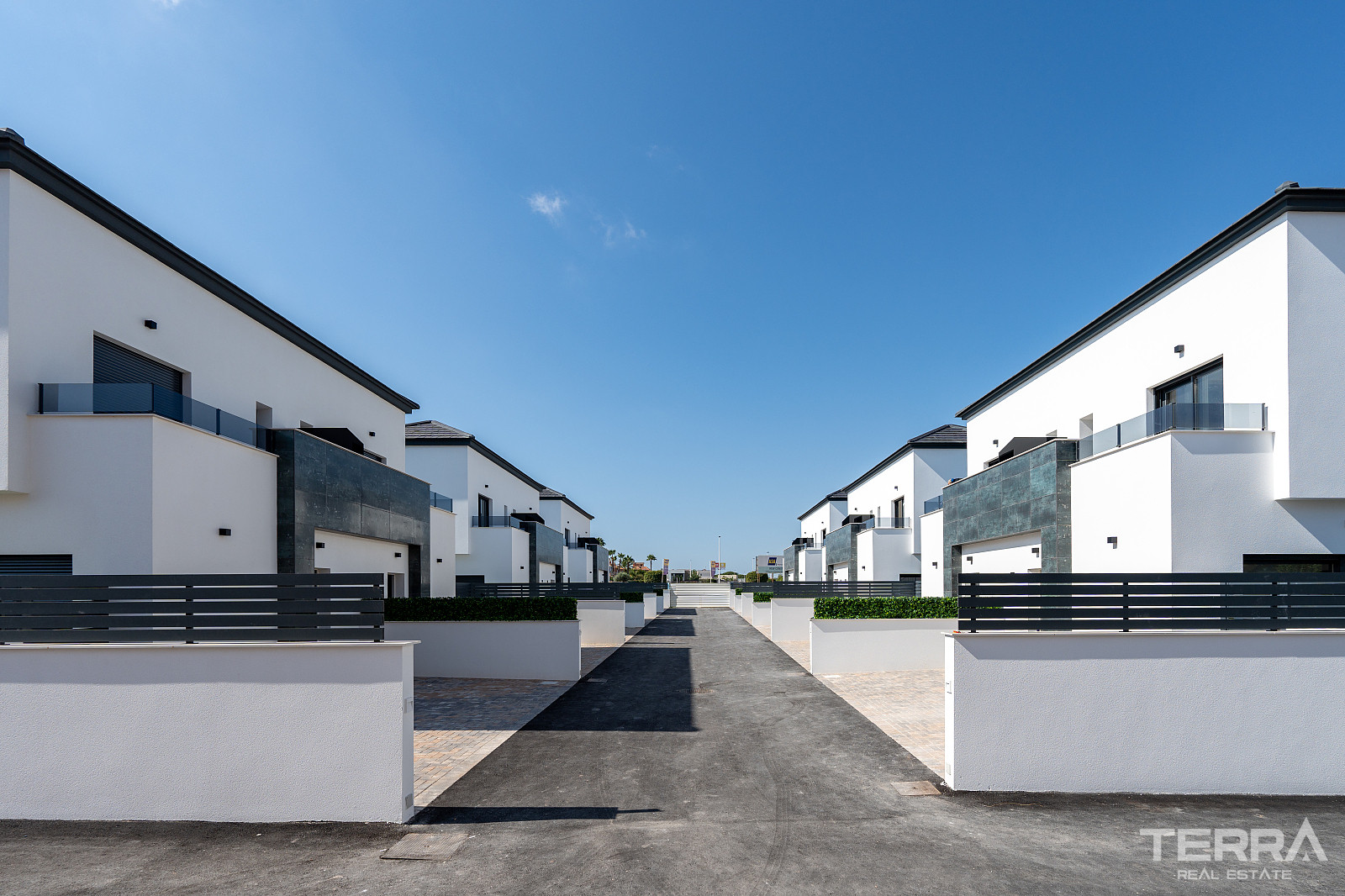 Villas for Sale in Santa Pola, Costa Blanca, Spain - 122534